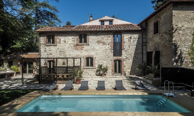 Twist Villa | Borgo Petreto