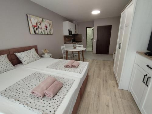Burgas Center Apartment | BoriSun with Free Parking space