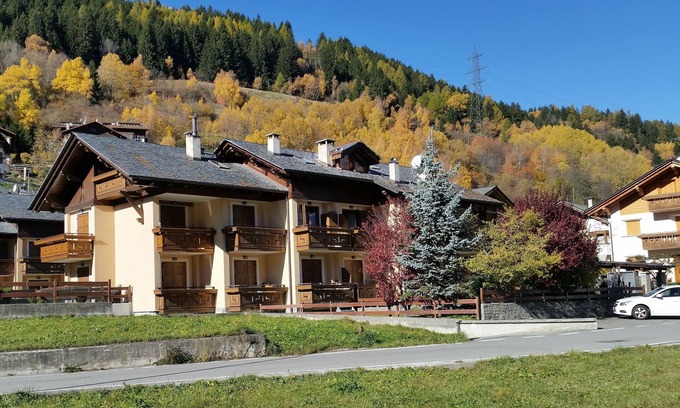 Valdisotto Apartment | Bormio Saint Lucia Apartment Attic views Reit and the Cima Bianca