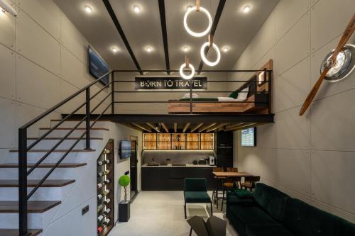 Chernovtsy Apartment | Born to travel apartment