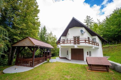 East Sarajevo House | Borovac mountain escape