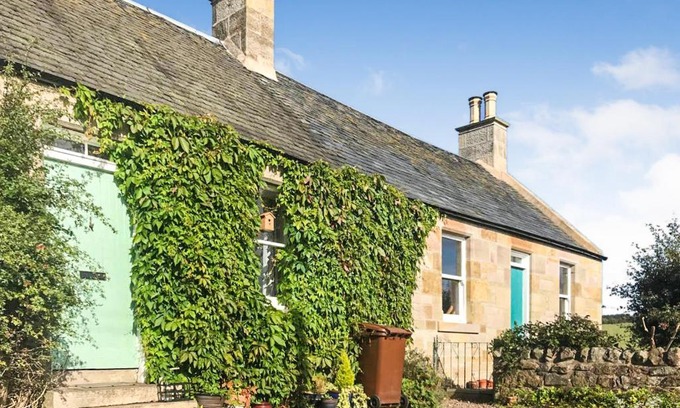 Gorebridge Apartment | Borthwick Castle View