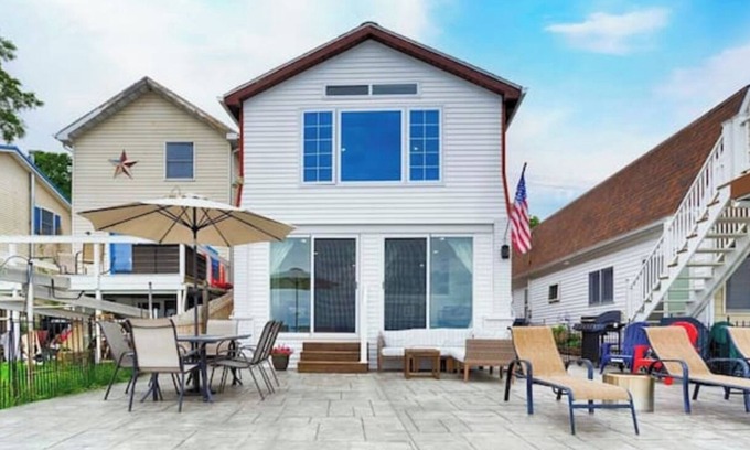 Seneca Falls House | Bo’s Place