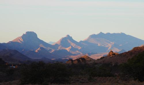 Laingsburg Cabin | Bosch Luys Kloof Nature Reserve