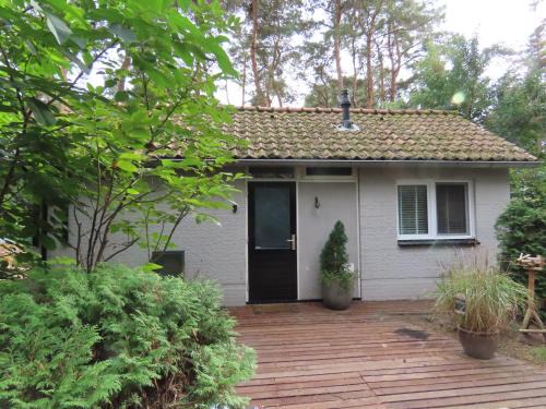 Langstraat House | Boshuis Rosanne