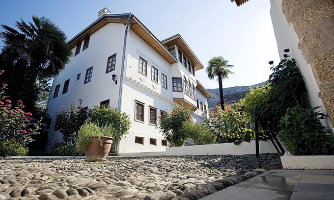 Mostar Hotel | Bosnian National Monument Muslibegovic House
