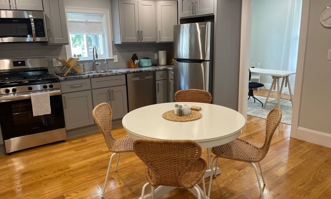 Wellington Hill Apartment | Boston Urban Nests U2: Long Term 1 Month + Only