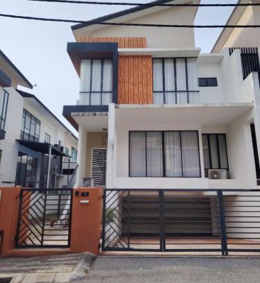 Ipoh House | Botani Double-Storey Haven 5B4B by verve 19pax