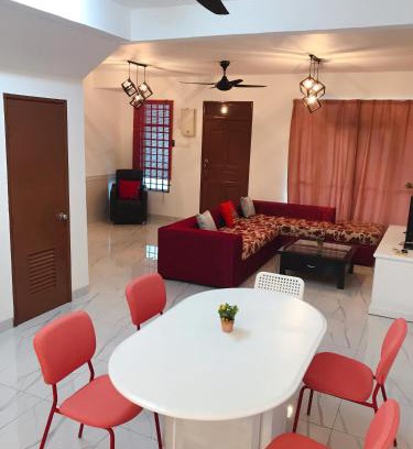 Pelabuhan Klang House | Botanic Gardens 26- 5-bedroom Near AEON Bukit Tinggi