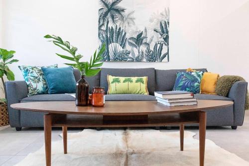 Rapid Creek Apartment | 'Botanica Paradiso' A Vibrant Nightcliff Solace
