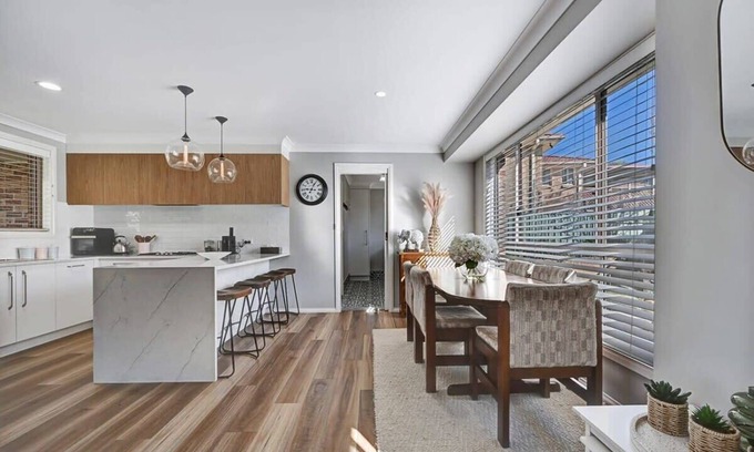 Bletchington House | Botanical Bliss | 700m to Botanic Gardens, Pets