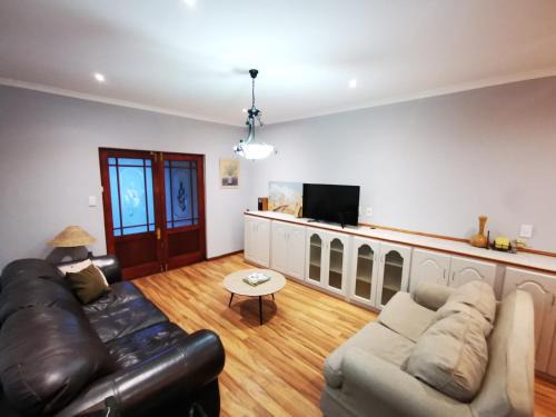 Bot River House | Botrivier's Eden