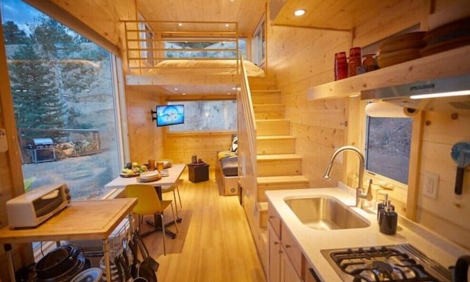 Arroyo Hondo House | Bougie TinyHome w Mountain Views,HotTub, Just 2 mi. from Black Rock Hot Springs