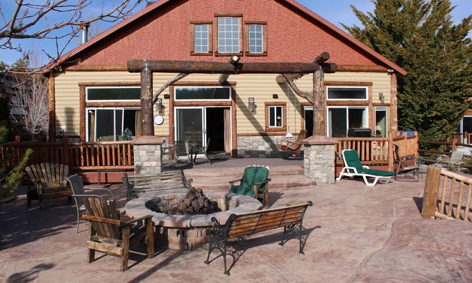 Boulder Bay Cabin | Boulder Bay Lakefront. Dock, hot tub, BBQ, fire pit. 2000 sq ft outdoor backyard