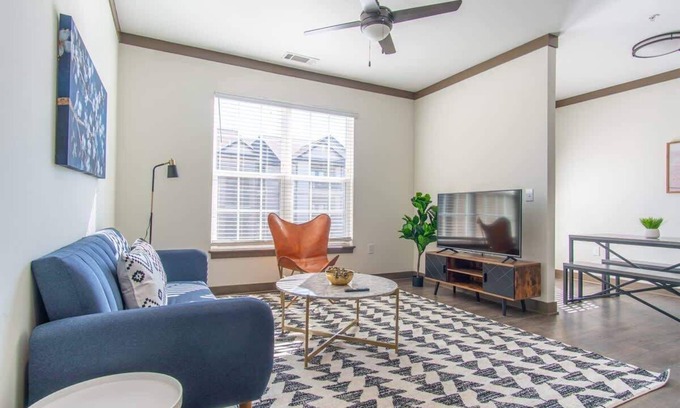 Middletown Apartment | Boulevard Stays Expansive 1BR Suite Pool, Parking & Gym