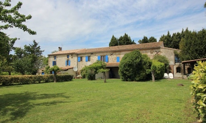 Fanjeaux House | Bouquet de Brunet: so convivial with a large family or group of friends (12 to 18 p)