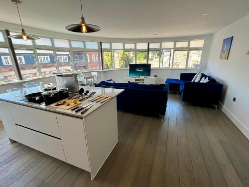 Bournemouth City Centre Apartment | Bournemouth Nest