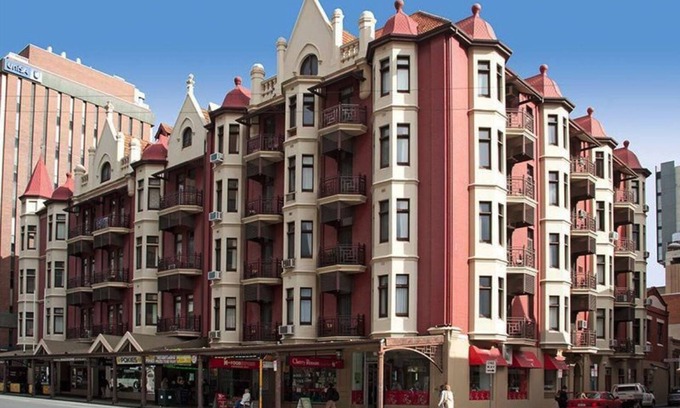 Adelaide Central Business District Apartment | Boutique apartment in the heart of the Adelaide CBD