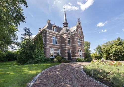 Municipality of Etten-Leur Bed & Breakfast | Boutique B&B Villa van Voss