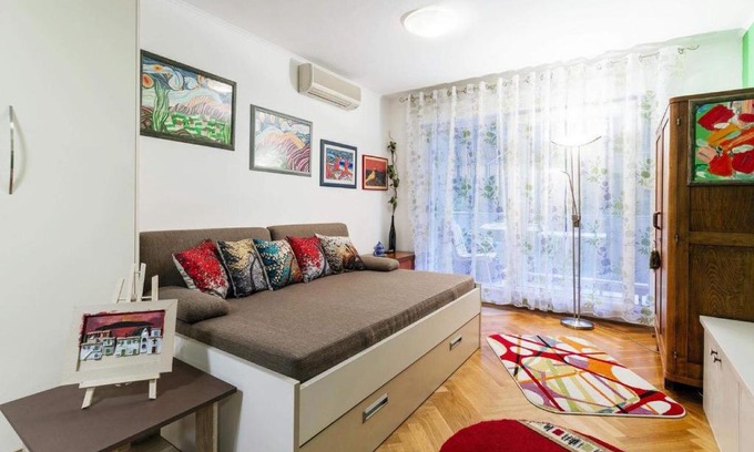 Znjan Apartment | Boutique Beach Residence