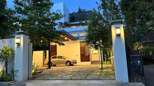 New Town House | Boutique by Sa