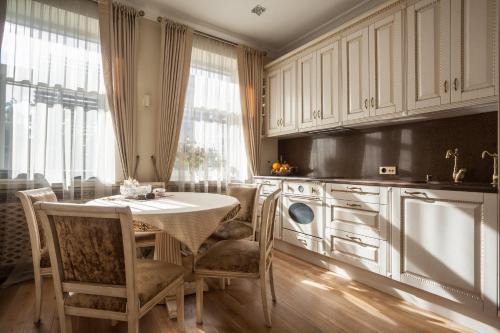 Kaunas Apartment | Boutique Classic Apartment in Kaunas Center