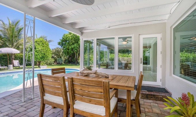 Lake Clarke Shores House | Boutique Home with Pool