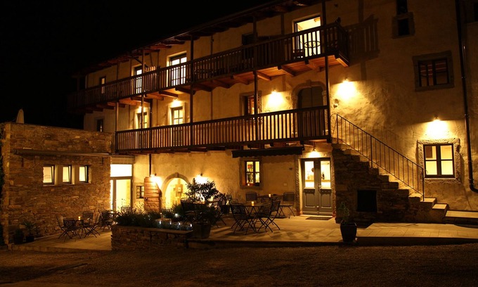 Kozana Apartment | Boutique Hotel Dvor