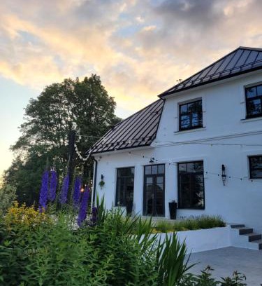 Ogre Municipality Villa | Boutique hotel MEŅĢELES PIENOTAVA