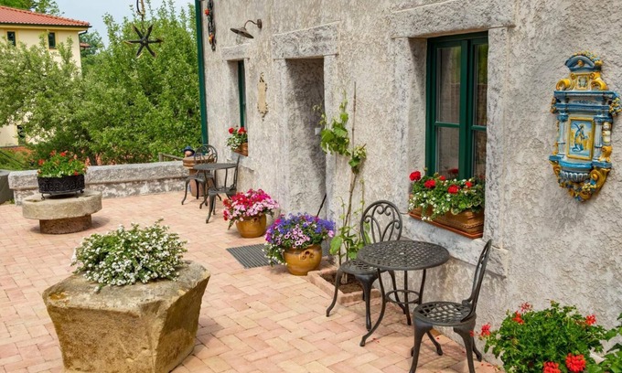 Lozorno Hotel | Boutique Hotel Pri Mlyne