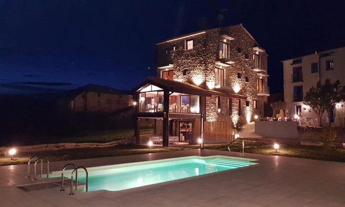 Ainsa-Sobrarbe Hotel | Boutique Hotel Tierra Buxo - Adults Only
