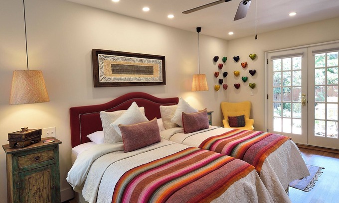 South Capitol Hotel | BOUTIQUE HOTEL - Twin Beds deluxe Room with private patio 1/2 mi. from Santa Fe Plaza