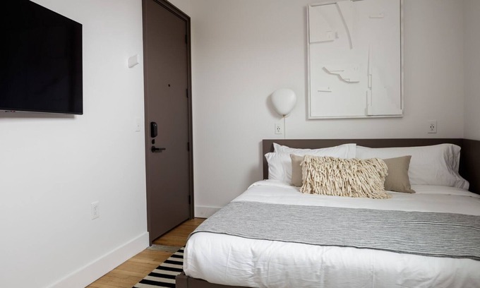 North Downtown Hotel | Boutique Hotel Suite above the Jefferson Theater on the Downtown Mall