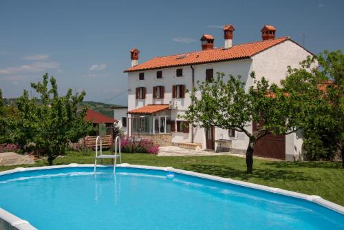 Izola House | Boutique House Rustikana by Locap Group