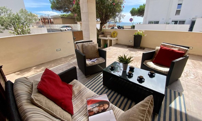 Torre Grande House | Boutique House - Sea View House with all Comforts for Families and Friends