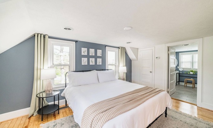 Altavista Apartment | Boutique Inn Private Deluxe Suite w/Hot Tub!