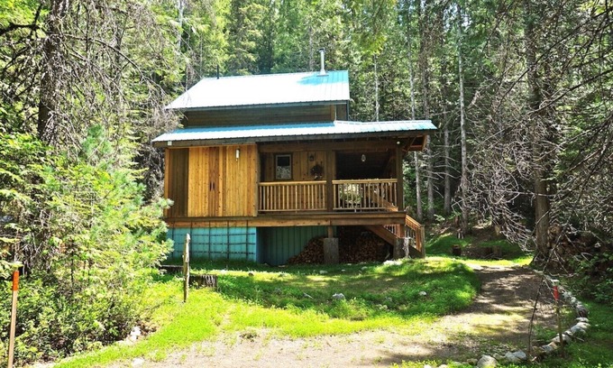 Ymir Cabin | Boutique Mountain Lodge - 4 Luxury Cabins, 20 km South of Nelson