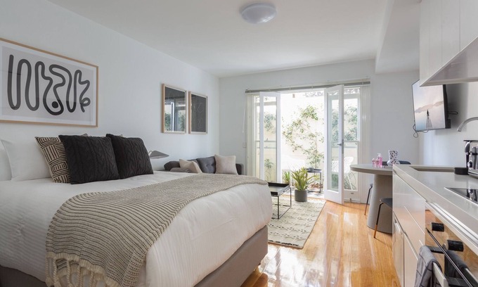 Lewisham Apartment | Boutique Studio Apartment in Heritage Home
