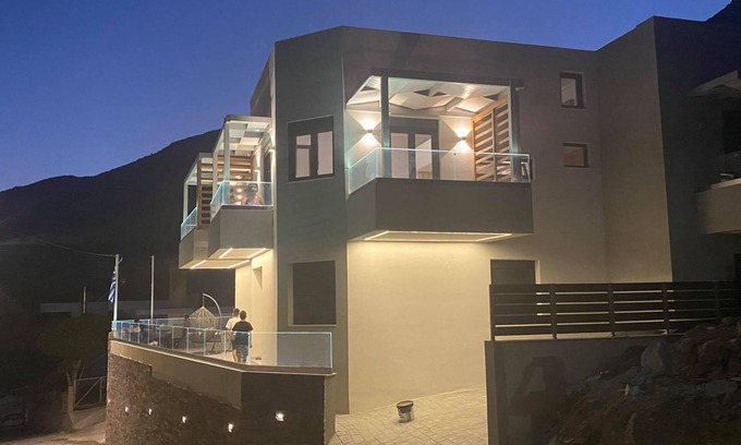 Archanes-Asterousia House | Boutique villa for 6 people, new build, sea view, close to the beach