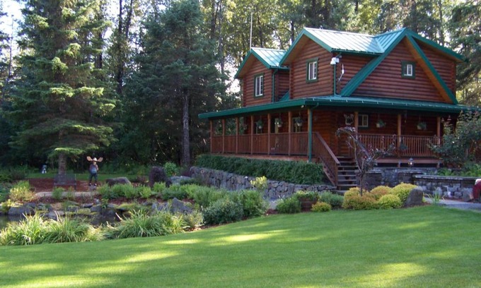 Bear Creek House | Box Canyon Cabins