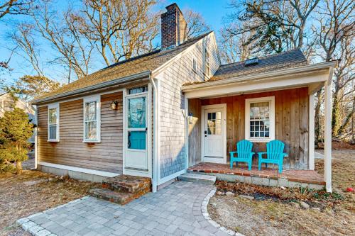 West Yarmouth House | Boxberry Bliss
