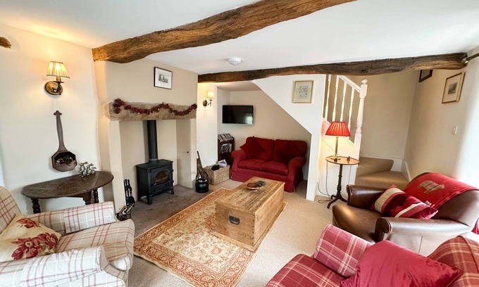 Dacre Cottage | Boxtree Cottage, Dacre - a cottage that sleeps 4 guests in 2 bedrooms