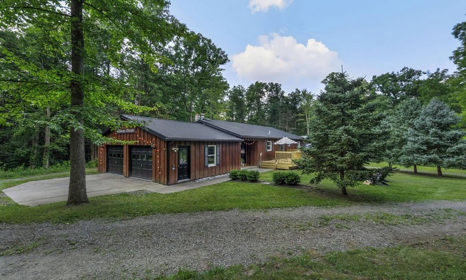 Rock Stream House | Boxwood Cottage, sleeps 8, nestled in the woods