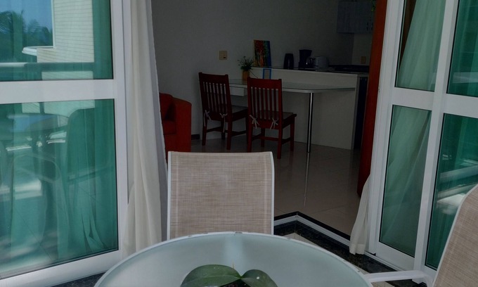 Barra da Tijuca Apartment | A jewel by the sea: beautiful apartment on the most desired beach in Rio!