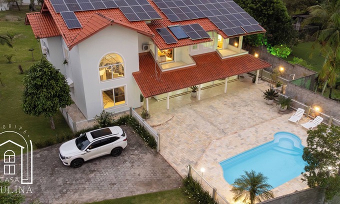 Campeche Central Villa | Large house with pool in Campeche, pet friendly.