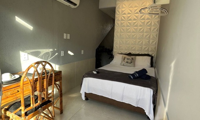 Sao Pedro da Aldeia Apartment | Suite with Air Conditioning and Kitchen| Practicality and Comfort in São Pedro da Aldeia