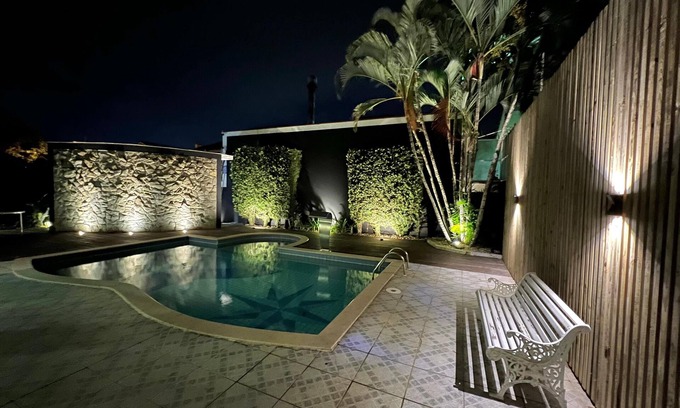 Jurere Internacional House | Casa em Jurerê Internacional 6 Quartos - 7 Camas 12 Hospedes