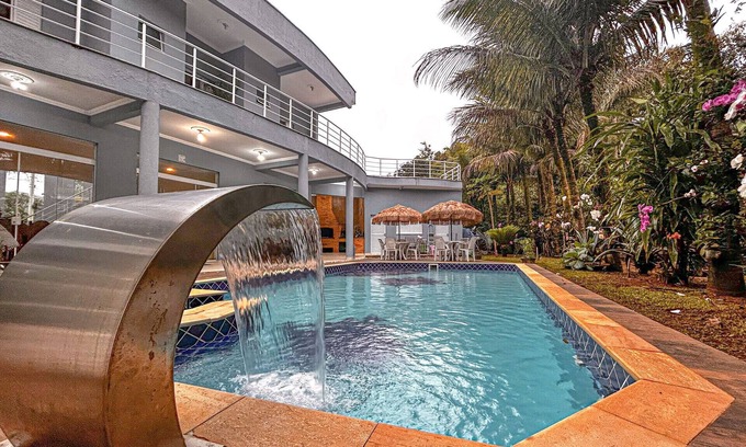 Costa do Sol House | Linda Casa Orquídea - 250m da Praia de Guaratuba