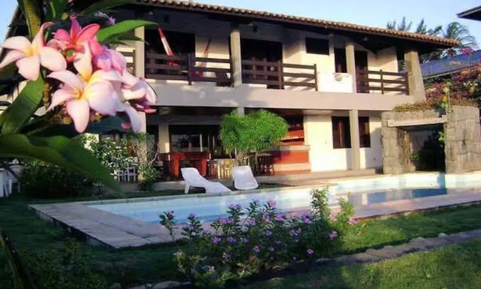 Aquiraz House | Beach Retreat