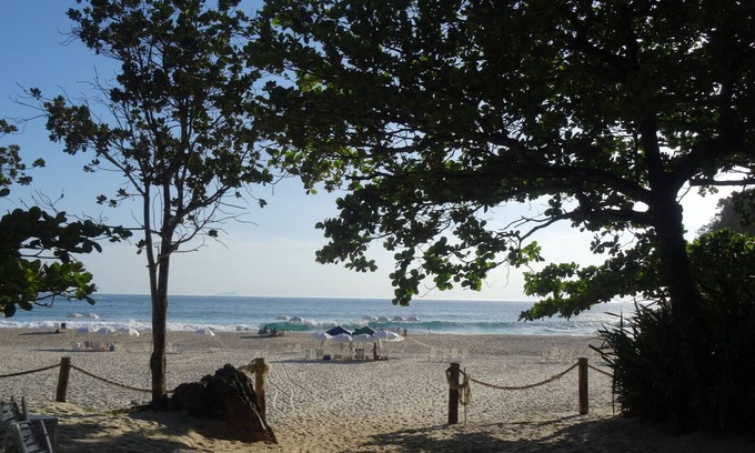 Praia de Santiago House | Luxury and Safe Condo /Beach of Santiago /Beachfront 4 Bedrooms /3 Suites